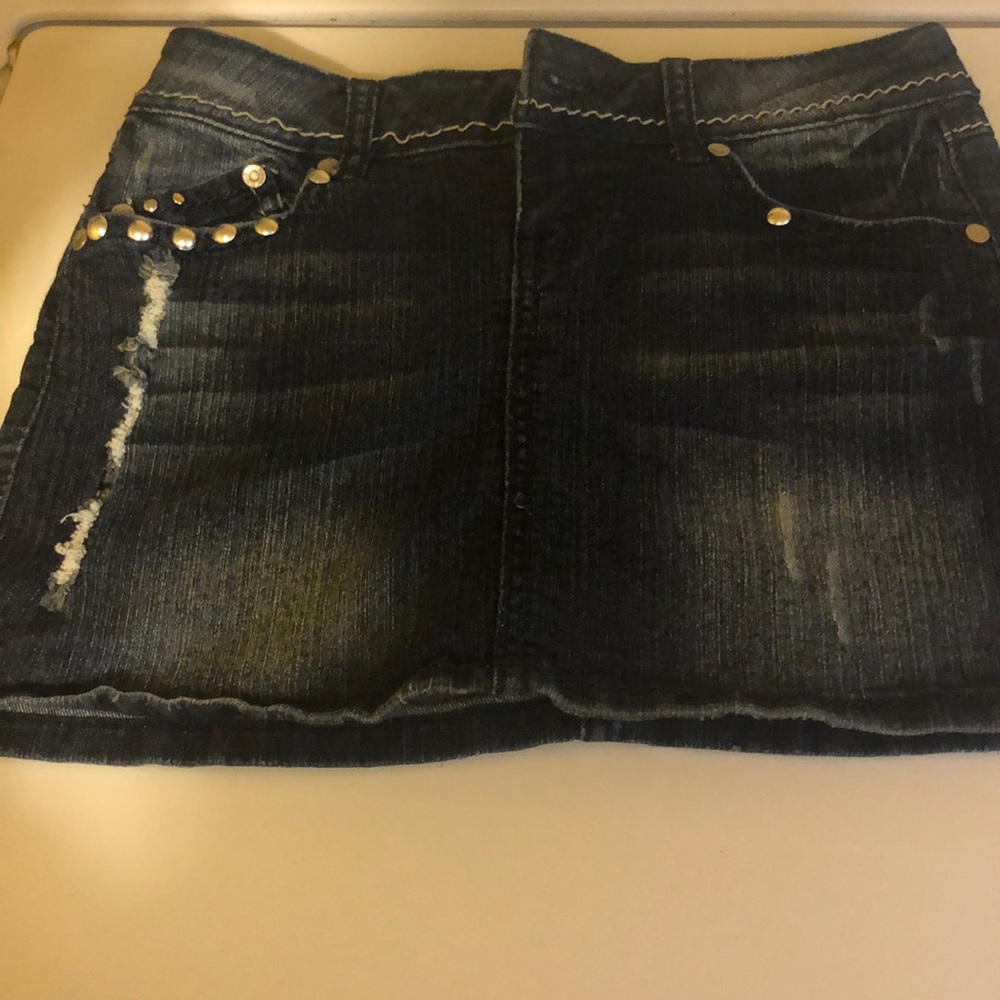 Almost famous Jean skirt
